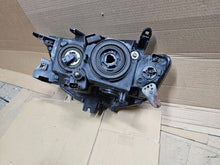 Laden Sie das Bild in den Galerie-Viewer, Frontscheinwerfer Mitsubishi Pajero I Sport 8301A878 Rechts Headlight SCH2639409594dv