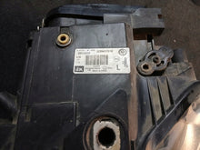 Laden Sie das Bild in den Galerie-Viewer, Frontscheinwerfer VW Passat 3C0941752K 3C0941751 Rechts Scheinwerfer Headlight SCH2668647754va