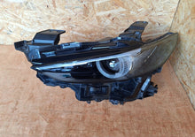 Laden Sie das Bild in den Galerie-Viewer, Frontscheinwerfer Mazda III BCJH51040 LED Links Scheinwerfer Headlight
