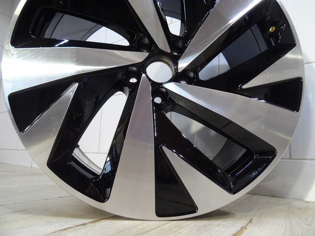 1x Alufelge 20 Zoll 9.0" 5x112 42ET Glanz Silber 11A601025H VW Passat B8 FEL6676876815rz