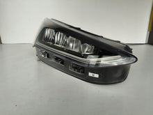 Laden Sie das Bild in den Galerie-Viewer, Frontscheinwerfer Ford Focus NX7B-13E014-CD Full LED Rechts Headlight SCH9615344950oe