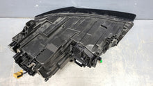 Load image into Gallery viewer, Frontscheinwerfer Audi A8 4H0941044 4H0941006 Xenon Rechts Headlight SCH4747319308xs