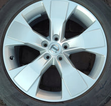 Laden Sie das Bild in den Galerie-Viewer, 4x Alufelge 18 Zoll 7.5" 5x108 50 5ET Glanz Silber 31471553 Volvo Xc40 Rim Wheel FEL1351582615km