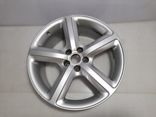 Load image into Gallery viewer, 1x Alufelge 19 Zoll 8.0&quot; 5x112 39ET Glanz Silber 8R0601025 Audi Super Rim Wheel