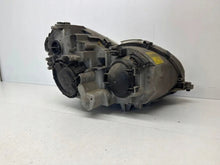 Laden Sie das Bild in den Galerie-Viewer, Frontscheinwerfer Mercedes-Benz T-Model 030116627715 A2038203559 Links Headlight SCH8568960293fd