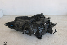 Load image into Gallery viewer, Frontscheinwerfer Volvo V60 II Links Scheinwerfer Headlight SCH9715671738er