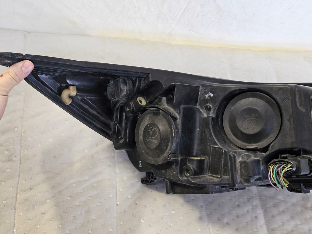 Frontscheinwerfer Ford Focus BM51-13W030-RA Links Scheinwerfer Headlight