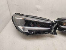 Laden Sie das Bild in den Galerie-Viewer, Frontscheinwerfer Opel Corsa F 35426182739162654 Full LED Rechts oder Links SCH3019813739se