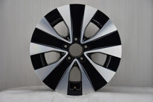 Load image into Gallery viewer, 1x Alufelge 17 Zoll 7.0" 5x112 51ET Glanz A4474015200 Mercedes-Benz Rim Wheel FEL9299925185dz