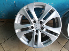 Load image into Gallery viewer, 4x Alufelge 17 Zoll 7.5" 5x112 47ET Glanz Silber A2044017502 Mercedes-Benz W204 FEL8737838150bm