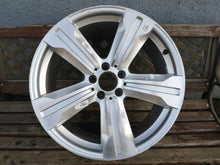 Load image into Gallery viewer, 1x Alufelge 20 Zoll 9.5" 5x112 43ET A2214016502 Mercedes-Benz W221 Rim Wheel FEL2025527639ll