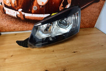 Laden Sie das Bild in den Galerie-Viewer, Frontscheinwerfer Skoda Yeti 5L1941015C Xenon Links Scheinwerfer Headlight SCH3693308915rs