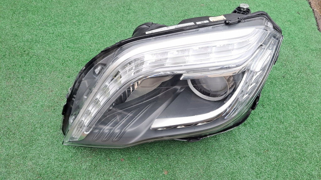 Frontscheinwerfer Mercedes-Benz W204 A2048201539 Xenon Links Headlight SCH5270827657ly