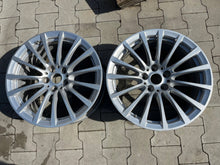 Laden Sie das Bild in den Galerie-Viewer, 1x Alufelge 18 Zoll 8.0" 5x112 30ET Glanz Silber 6861224 BMW 1 2 Rim Wheel FEL6131155482tc