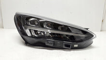 Laden Sie das Bild in den Galerie-Viewer, Frontscheinwerfer Ford Focus JX7B-13E014-CE FULL LED Rechts Headlight