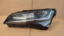 Laden Sie das Bild in den Galerie-Viewer, Frontscheinwerfer Skoda Superb III 3V1941015D Full LED Rechts oder Links