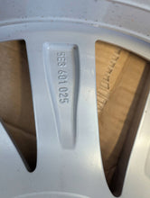 Load image into Gallery viewer, 1x Alufelge 17 Zoll 7.0" 5x112 46ET 5E3601025 Skoda Octavia Iv Rim Wheel FEL3110417782un