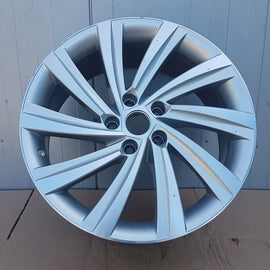 1x Alufelge 18 Zoll 7.5