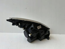 Laden Sie das Bild in den Galerie-Viewer, Frontscheinwerfer Opel Agila B 89317111 Links Scheinwerfer Headlight