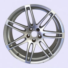 Load image into Gallery viewer, 1x Alufelge 18 Zoll 7.0&quot; 5x112 43ET Glanz Silber 8U0601025 Audi Q3 Rim Wheel