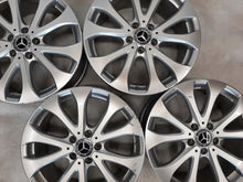 Laden Sie das Bild in den Galerie-Viewer, 4x Alufelge 18 Zoll 8.0" 5x112 43ET Glanz Silber A2134011100 Mercedes-Benz W213 FEL9224160139sc