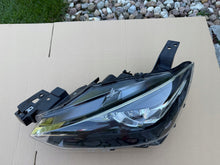 Laden Sie das Bild in den Galerie-Viewer, Frontscheinwerfer Mazda Cx3 Cx-3 D10E-51040 LED Links Scheinwerfer Headlight