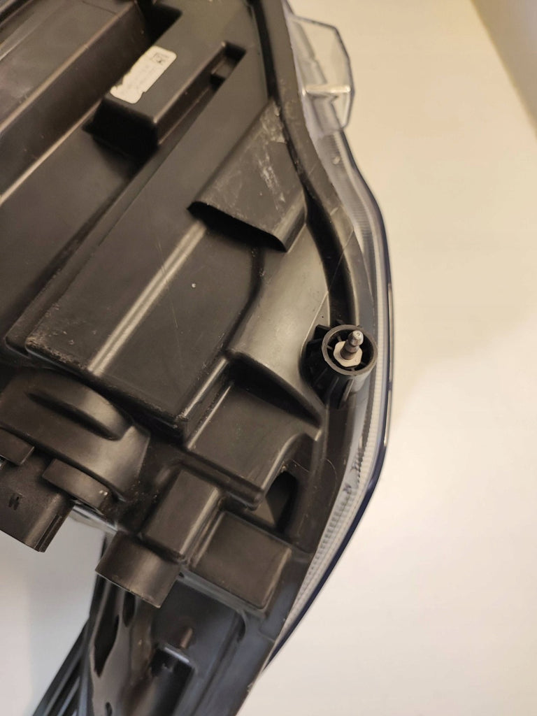 Frontscheinwerfer Ford Focus JX7B13E015CE 000201175L19287 Links Headlight SCH3738620972ya