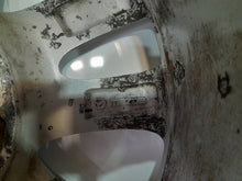 Load image into Gallery viewer, 1x Alufelge 16 Zoll 6.5" 5x114.3 50ET Glanz 9965D06560 Mazda Ii Rim Wheel FEL7359446334oy