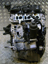Laden Sie das Bild in den Galerie-Viewer, Motor BMW F21 F20 B37D15A 1.5 30TKm Diesel Engine Unkomplett