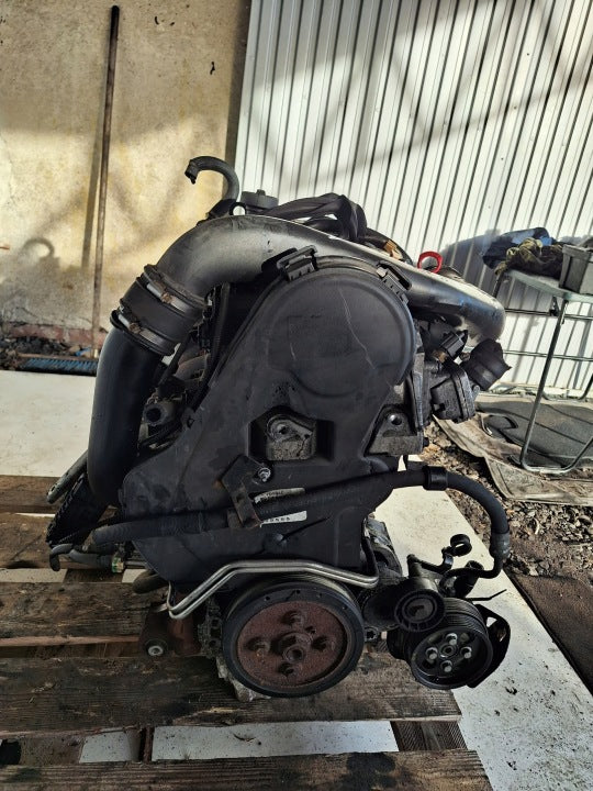 Motor Volvo S40 D5244T 2.4 180PS 120kW Diesel Engine Komplett MOT9075607456ds