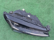 Laden Sie das Bild in den Galerie-Viewer, Frontscheinwerfer Skoda Superb III 3V1941016D Rechts Scheinwerfer Headlight SCH4420101595rm