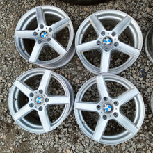 Load image into Gallery viewer, 1x Alufelge 16 Zoll 7.0" 5x120 40ET Glanz Silber BMW Rim Wheel FEL6247336544ub