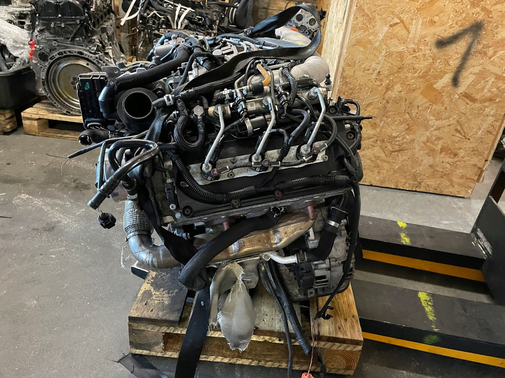 Motor Audi A5 A4 CAMB CAMA 2.7 TDI 147TKm 2010 Diesel Engine Komplett