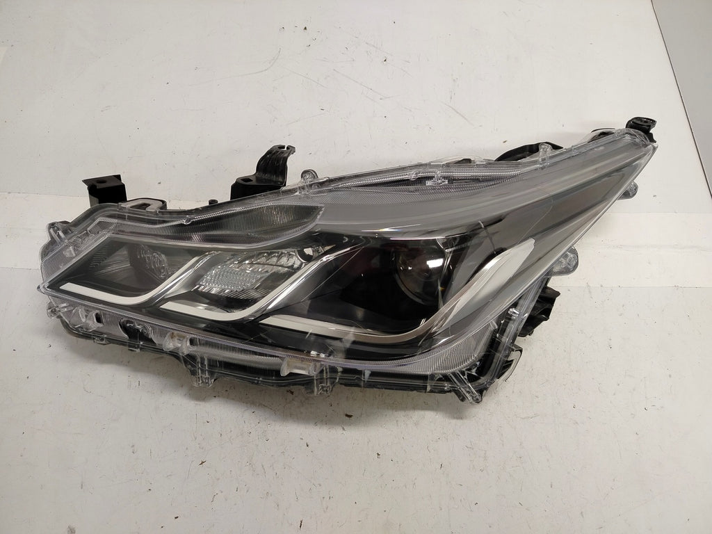 Frontscheinwerfer Toyota Corolla 81150-02T31-00 Links Scheinwerfer Headlight SCH7135906345jh