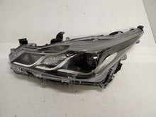 Laden Sie das Bild in den Galerie-Viewer, Frontscheinwerfer Toyota Corolla 81150-02T31-00 Links Scheinwerfer Headlight SCH7135906345jh