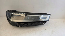 Laden Sie das Bild in den Galerie-Viewer, Frontscheinwerfer BMW IX I20 5A3CEA2-05 18072023 Laser Rechts Headlight SCH3995033714yp