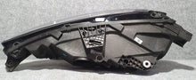 Laden Sie das Bild in den Galerie-Viewer, Frontscheinwerfer Audi A3 8Y0941012 LED Rechts Scheinwerfer Headlight SCH9776145690nc