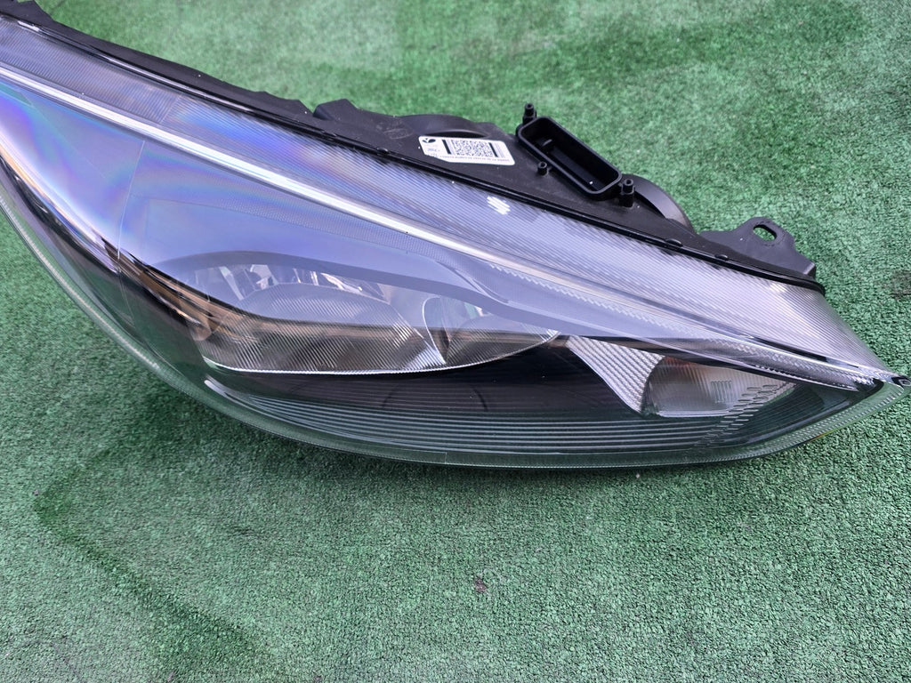 Frontscheinwerfer Ford Focus F1EB-13W029-AGB LED Rechts Scheinwerfer Headlight SCH5545992881er
