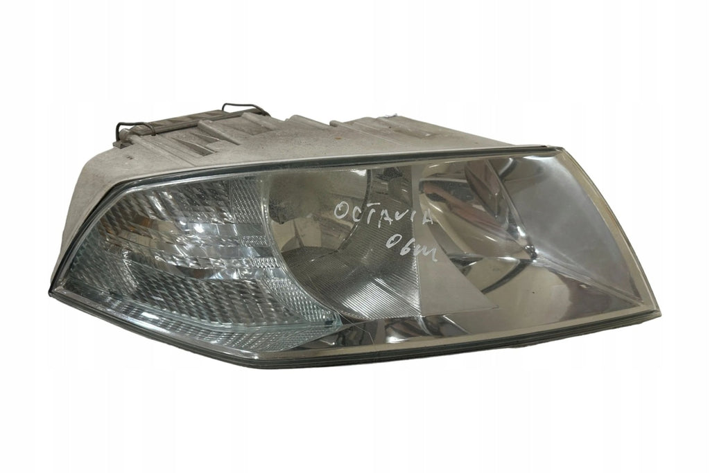 Frontscheinwerfer Skoda Octavia Rechts Scheinwerfer Headlight SCH7547178650wb
