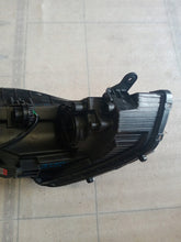 Laden Sie das Bild in den Galerie-Viewer, Frontscheinwerfer Hyundai Ix20 92101-1KXXX Links Scheinwerfer Headlight SCH7150429465cg