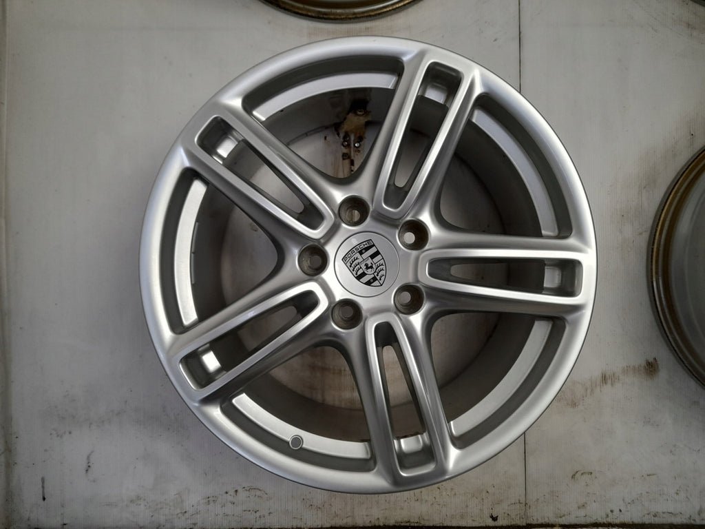 1x Alufelge 19 Zoll 10.0" 5x130 61ET Glanz Silber 97036216004 Porsche Rim Wheel FEL1761420179gs