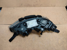 Laden Sie das Bild in den Galerie-Viewer, Frontscheinwerfer Kia Soul III Full LED Links Scheinwerfer Headlight SCH3903957820ss