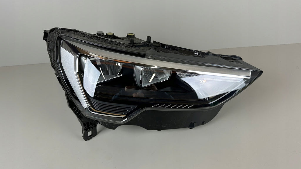 Frontscheinwerfer Audi Q3 83A941012 LED Rechts Scheinwerfer Headlight