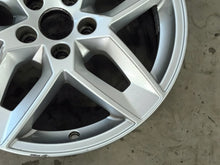 Laden Sie das Bild in den Galerie-Viewer, 1x Alufelge 17 Zoll 7.5" 5x112 38ET 8W0601025D Audi A4 B9 Rim Wheel FEL8605802741co