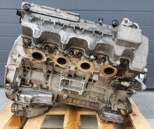 Load image into Gallery viewer, Motor Mercedes-Benz Clk 113968 5.0 306PS 225kW Benzin Engine Unkomplett