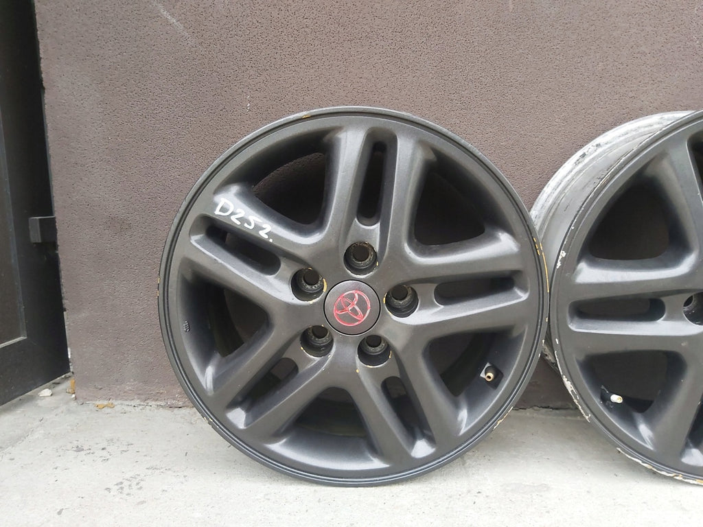 4x Alufelge 16 Zoll 7.0" 5x114.3 35ET Glanz Silber Toyota 4 Ii Rim Wheel FEL5487405934wv