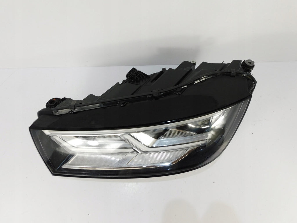 Frontscheinwerfer Audi Q5 80A941783 80A941035 Links Scheinwerfer Headlight SCH9727252833lx