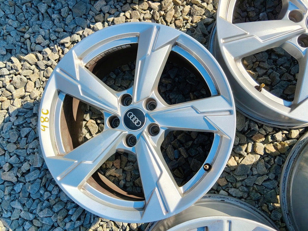 4x Alufelge 18 Zoll 8.0" 5x112 39ET Glanz Silber 4K0601025D Audi C8 Rim Wheel FEL5074673487cr