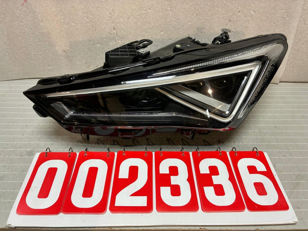 Frontscheinwerfer Cupra Leon 5FB941035C Full LED Links Scheinwerfer Headlight SCH8454313988lp
