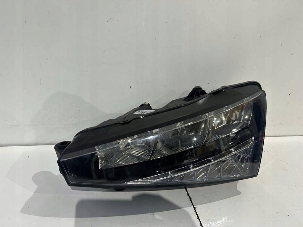 Frontscheinwerfer Skoda Scala 657941015 Links Scheinwerfer Headlight SCH1613297640in